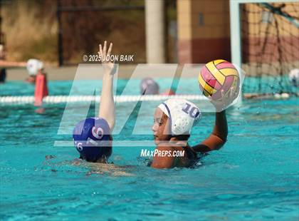 Thumbnail 2 in JV: Encinal vs St. Ignatius College Preparatory (Crusher Classic) photogallery.