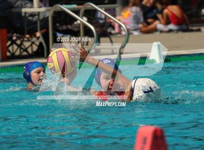 Thumbnail 2 in JV: Encinal vs St. Ignatius College Preparatory (Crusher Classic) photogallery.