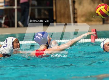 Thumbnail 2 in JV: Encinal vs St. Ignatius College Preparatory (Crusher Classic) photogallery.