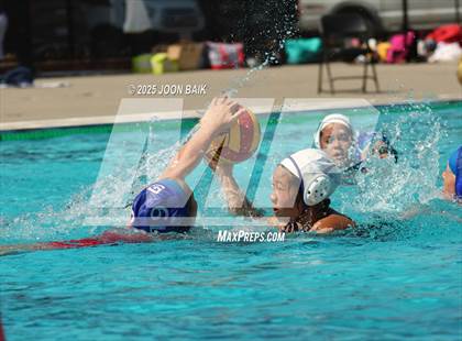 Thumbnail 1 in JV: Encinal vs St. Ignatius College Preparatory (Crusher Classic) photogallery.
