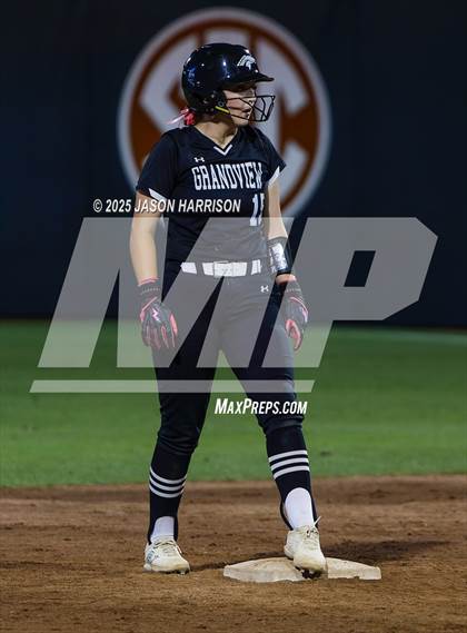 Thumbnail 3 in Whitesboro vs. Grandview (UIL Softball 3A D1 Final) photogallery.