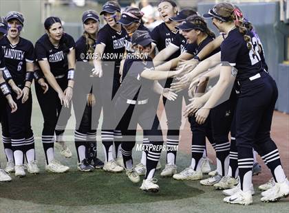 Thumbnail 2 in Whitesboro vs. Grandview (UIL Softball 3A D1 Final) photogallery.