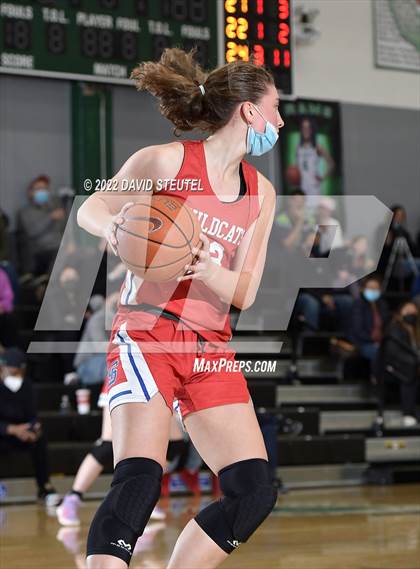Thumbnail 3 in St. Ignatius vs. Vanden (St. Mary's Stockton MLK Showcase) photogallery.