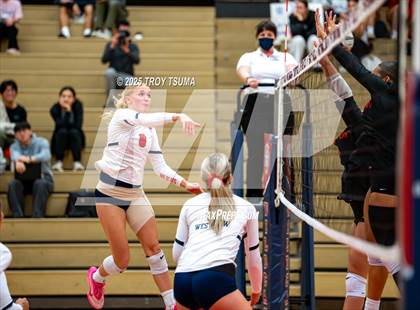 Thumbnail 1 in Beaverton @ Westview photogallery.