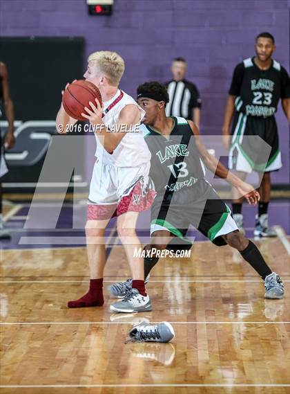 Thumbnail 3 in Lake Marion vs. Wando (West Ashley Classic) photogallery.