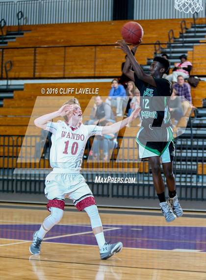 Thumbnail 3 in Lake Marion vs. Wando (West Ashley Classic) photogallery.