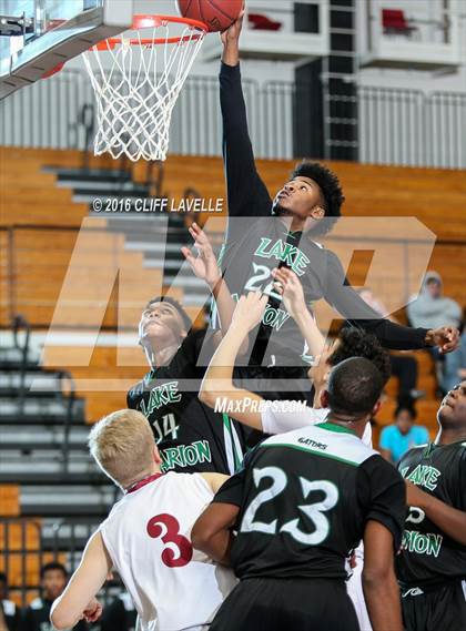 Thumbnail 2 in Lake Marion vs. Wando (West Ashley Classic) photogallery.
