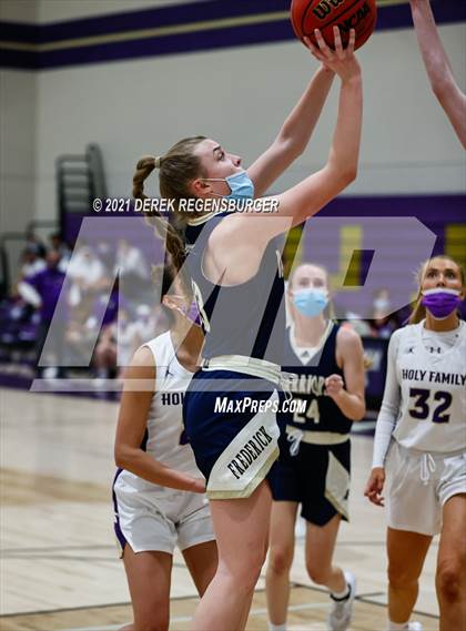 Thumbnail 3 in Frederick vs Holy Family (CHSAA 4A Playoffs Rd 1) photogallery.