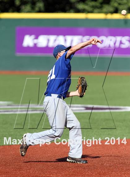 Thumbnail 3 in Andover vs Bishop Carroll (KSHSAA 5A Playoff) photogallery.