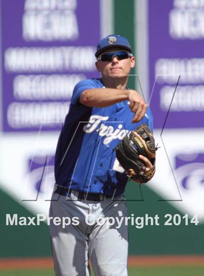 Thumbnail 1 in Andover vs Bishop Carroll (KSHSAA 5A Playoff) photogallery.