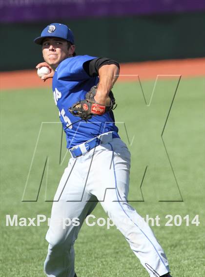 Thumbnail 2 in Andover vs Bishop Carroll (KSHSAA 5A Playoff) photogallery.