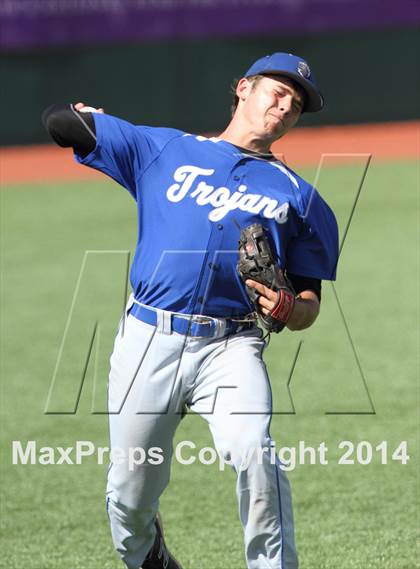 Thumbnail 3 in Andover vs Bishop Carroll (KSHSAA 5A Playoff) photogallery.