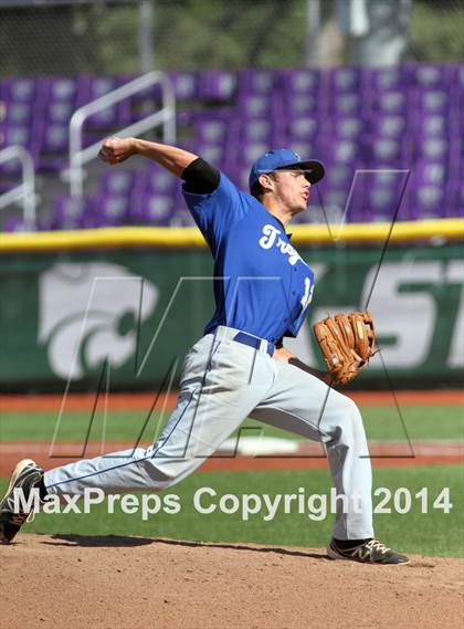 Thumbnail 2 in Andover vs Bishop Carroll (KSHSAA 5A Playoff) photogallery.