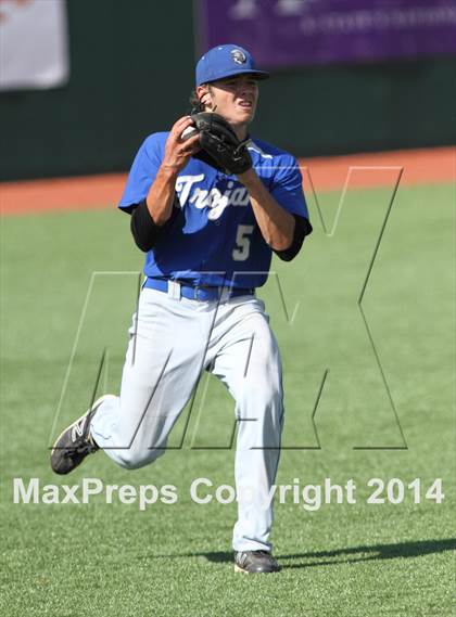 Thumbnail 3 in Andover vs Bishop Carroll (KSHSAA 5A Playoff) photogallery.
