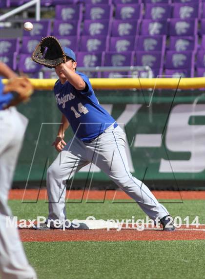 Thumbnail 2 in Andover vs Bishop Carroll (KSHSAA 5A Playoff) photogallery.