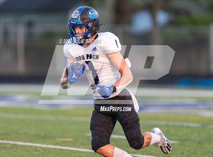 Thumbnail 3 in Columbus North @ Indianapolis Bishop Chatard photogallery.