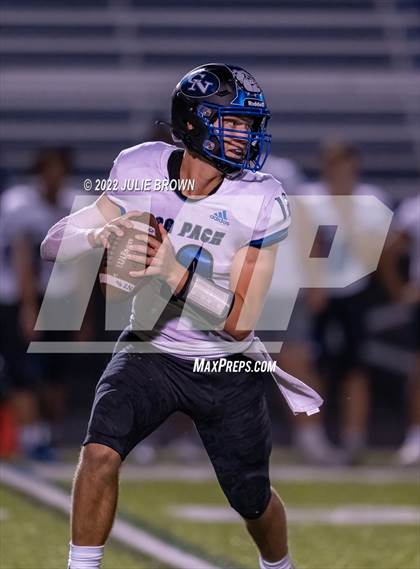 Thumbnail 3 in Columbus North @ Indianapolis Bishop Chatard photogallery.