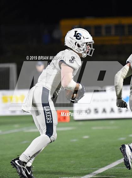 Thumbnail 3 in Jesuit vs. Lake Oswego (OSAA 6A Semifinal) photogallery.
