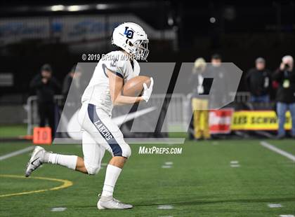 Thumbnail 3 in Jesuit vs. Lake Oswego (OSAA 6A Semifinal) photogallery.