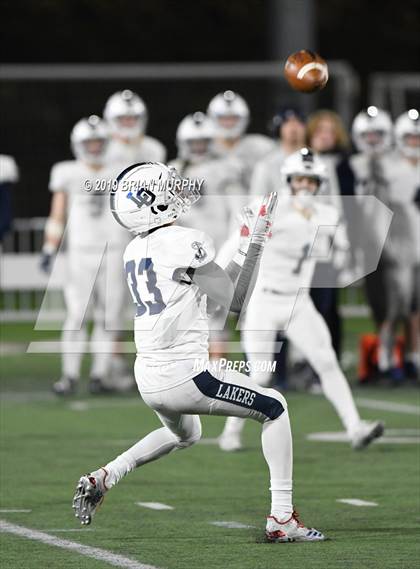 Thumbnail 2 in Jesuit vs. Lake Oswego (OSAA 6A Semifinal) photogallery.