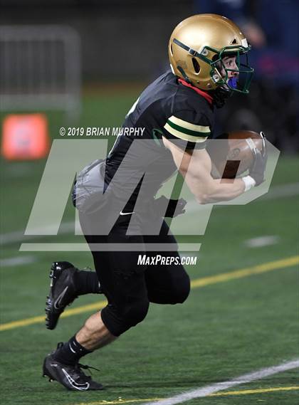 Thumbnail 1 in Jesuit vs. Lake Oswego (OSAA 6A Semifinal) photogallery.