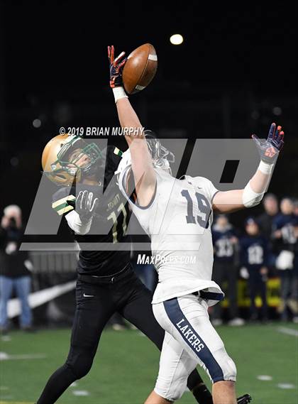Thumbnail 3 in Jesuit vs. Lake Oswego (OSAA 6A Semifinal) photogallery.