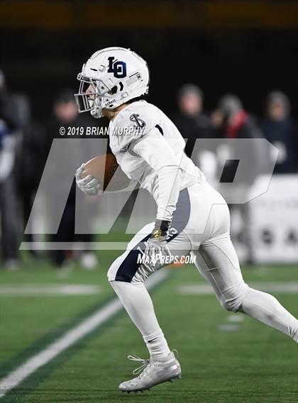 Thumbnail 2 in Jesuit vs. Lake Oswego (OSAA 6A Semifinal) photogallery.