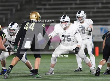 Thumbnail 1 in Jesuit vs. Lake Oswego (OSAA 6A Semifinal) photogallery.