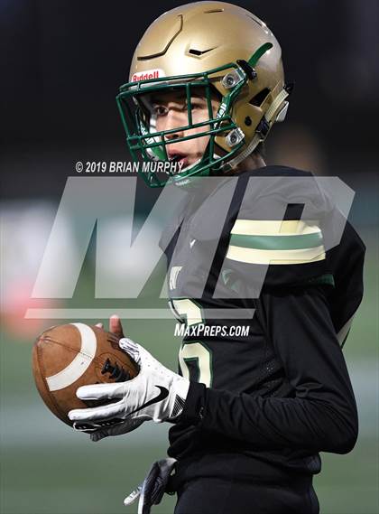 Thumbnail 3 in Jesuit vs. Lake Oswego (OSAA 6A Semifinal) photogallery.