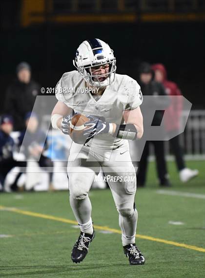 Thumbnail 2 in Jesuit vs. Lake Oswego (OSAA 6A Semifinal) photogallery.