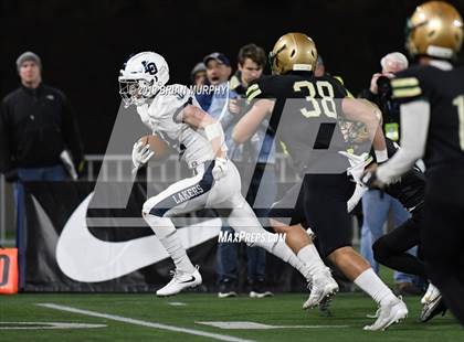 Thumbnail 3 in Jesuit vs. Lake Oswego (OSAA 6A Semifinal) photogallery.