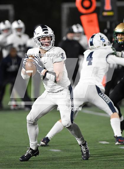 Thumbnail 3 in Jesuit vs. Lake Oswego (OSAA 6A Semifinal) photogallery.