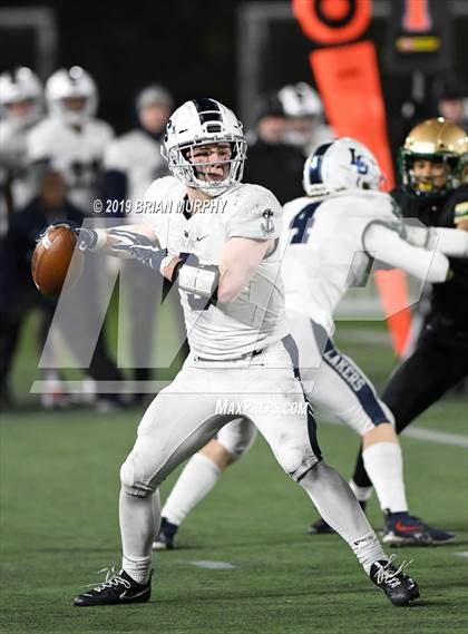 Thumbnail 1 in Jesuit vs. Lake Oswego (OSAA 6A Semifinal) photogallery.