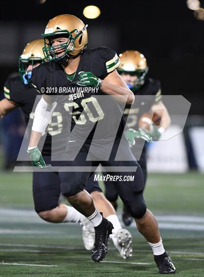 Thumbnail 2 in Jesuit vs. Lake Oswego (OSAA 6A Semifinal) photogallery.