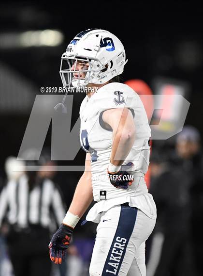 Thumbnail 2 in Jesuit vs. Lake Oswego (OSAA 6A Semifinal) photogallery.