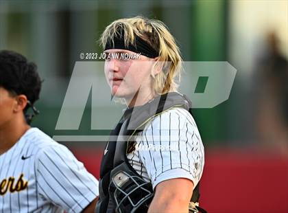 Thumbnail 1 in Cypress Woods vs. Klein Oak (UIL 6A Region 2 Quarterfinals Playoff - Game 2) photogallery.