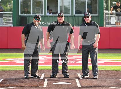 Thumbnail 2 in Cypress Woods vs. Klein Oak (UIL 6A Region 2 Quarterfinals Playoff - Game 2) photogallery.