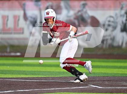 Thumbnail 3 in Cypress Woods vs. Klein Oak (UIL 6A Region 2 Quarterfinals Playoff - Game 2) photogallery.