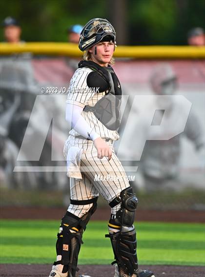 Thumbnail 2 in Cypress Woods vs. Klein Oak (UIL 6A Region 2 Quarterfinals Playoff - Game 2) photogallery.