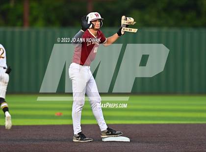 Thumbnail 3 in Cypress Woods vs. Klein Oak (UIL 6A Region 2 Quarterfinals Playoff - Game 2) photogallery.