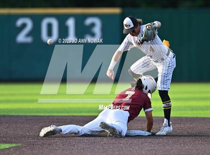 Thumbnail 2 in Cypress Woods vs. Klein Oak (UIL 6A Region 2 Quarterfinals Playoff - Game 2) photogallery.
