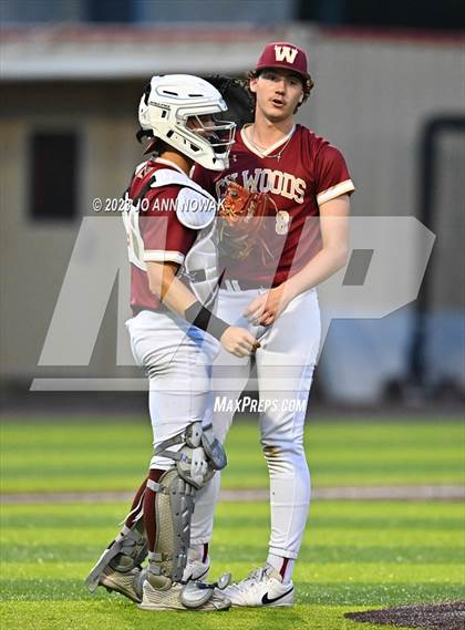 Thumbnail 3 in Cypress Woods vs. Klein Oak (UIL 6A Region 2 Quarterfinals Playoff - Game 2) photogallery.