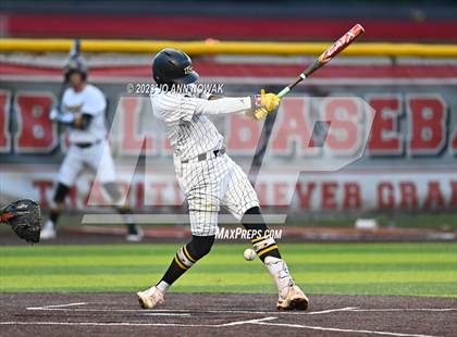 Thumbnail 3 in Cypress Woods vs. Klein Oak (UIL 6A Region 2 Quarterfinals Playoff - Game 2) photogallery.