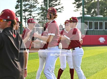 Thumbnail 3 in Cypress Woods vs. Klein Oak (UIL 6A Region 2 Quarterfinals Playoff - Game 2) photogallery.