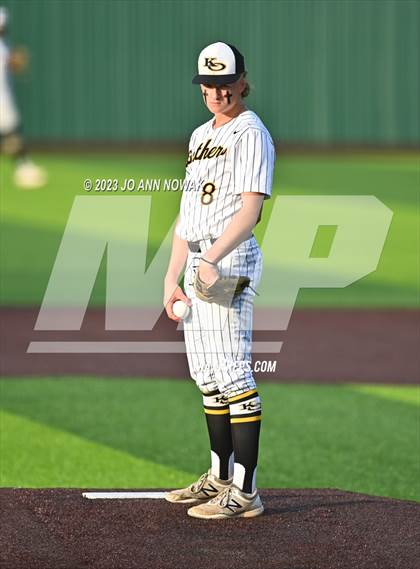 Thumbnail 2 in Cypress Woods vs. Klein Oak (UIL 6A Region 2 Quarterfinals Playoff - Game 2) photogallery.