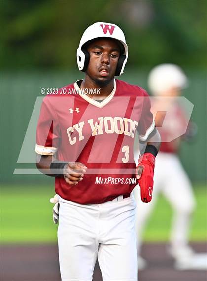 Thumbnail 2 in Cypress Woods vs. Klein Oak (UIL 6A Region 2 Quarterfinals Playoff - Game 2) photogallery.