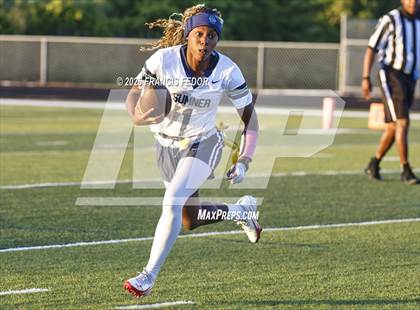 Thumbnail 1 in Sumner @ Lennard (FHSAA 4AD8 Semifinal) photogallery.