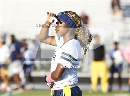 Thumbnail 1 in Sumner @ Lennard (FHSAA 4AD8 Semifinal) photogallery.