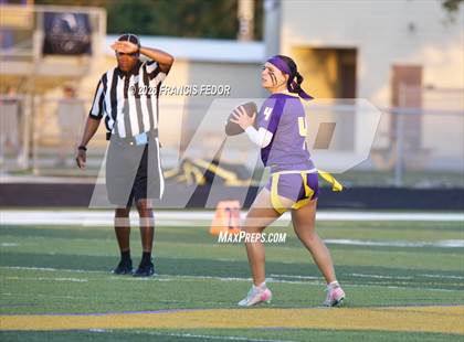Thumbnail 3 in Sumner @ Lennard (FHSAA 4AD8 Semifinal) photogallery.