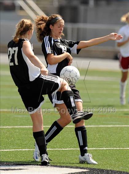 Thumbnail 3 in Fleetwood vs Lancaster Mennonite (PIAA AA Semifinals) photogallery.